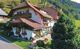 Complete wooden Apartment in Brandenberg with terrace